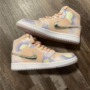 Jordan 1 Mid SE-  limited edition